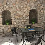 Elia Residences Santorini 4* Karterados (Santorini)