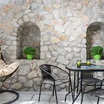 Frühstückspension Elia Residences Santorini 4*