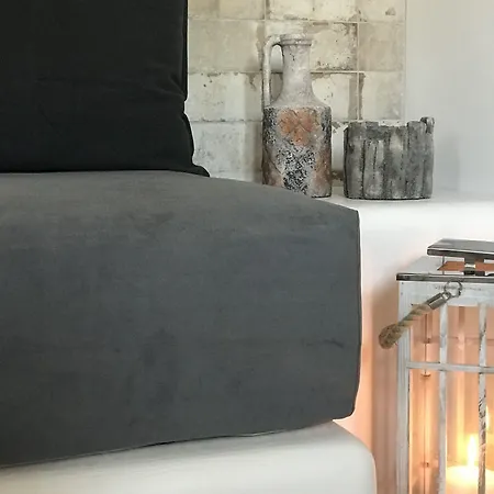Elia Residences Santorini Bed & Breakfast 4*