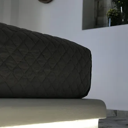 Elia Residences Santorini 4*