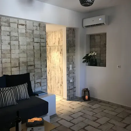 Elia Residences Santorini 4*