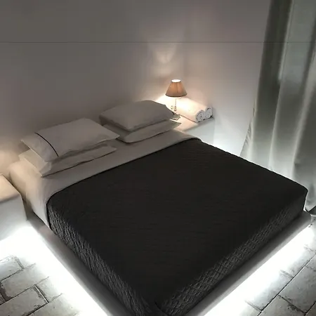 Elia Residences Santorini Panzió