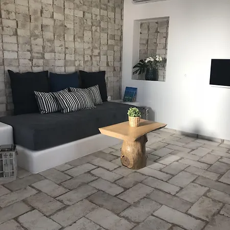 Panzió Elia Residences Santorini 4*