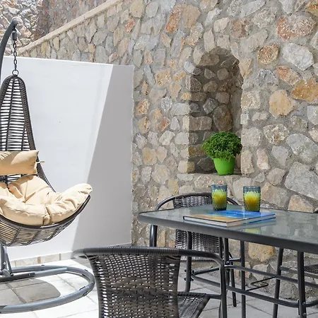 Elia Residences Santorini 4*