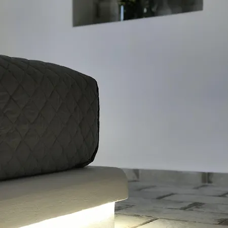 Bed and breakfast Elia Residences Santorini 4*