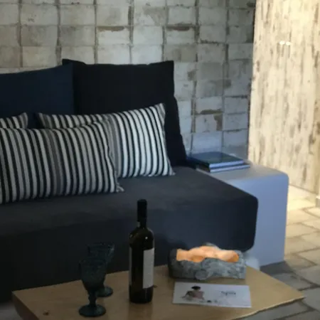 Elia Residences Santorini 4* Καρτεράδος