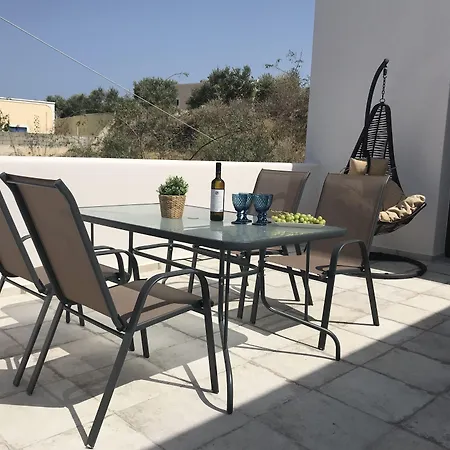 Bed and Breakfast Elia Residences Santorini 4*