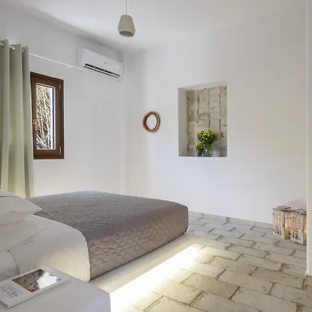 Bed and Breakfast Elia Residences Santorini 4*