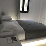 Elia Residences Santorini Bed & Breakfast